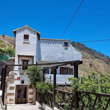 Casa Fuente Hervera *