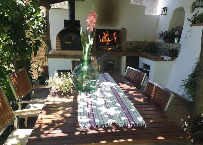 Casa Fuente Hervera * Vega de San Mateo