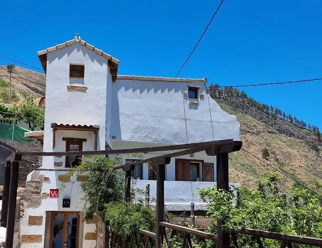 Casa Fuente Hervera *